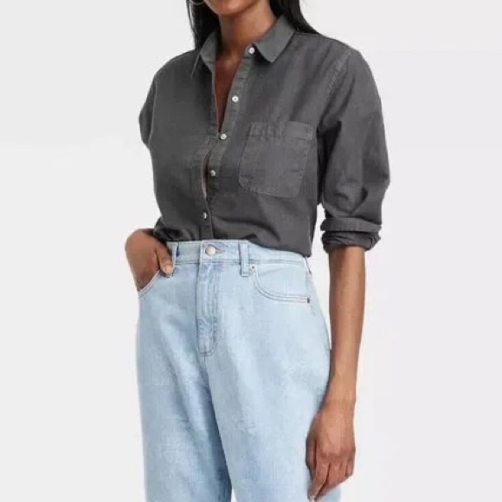 NEW Universal Thread Button Up Shirt